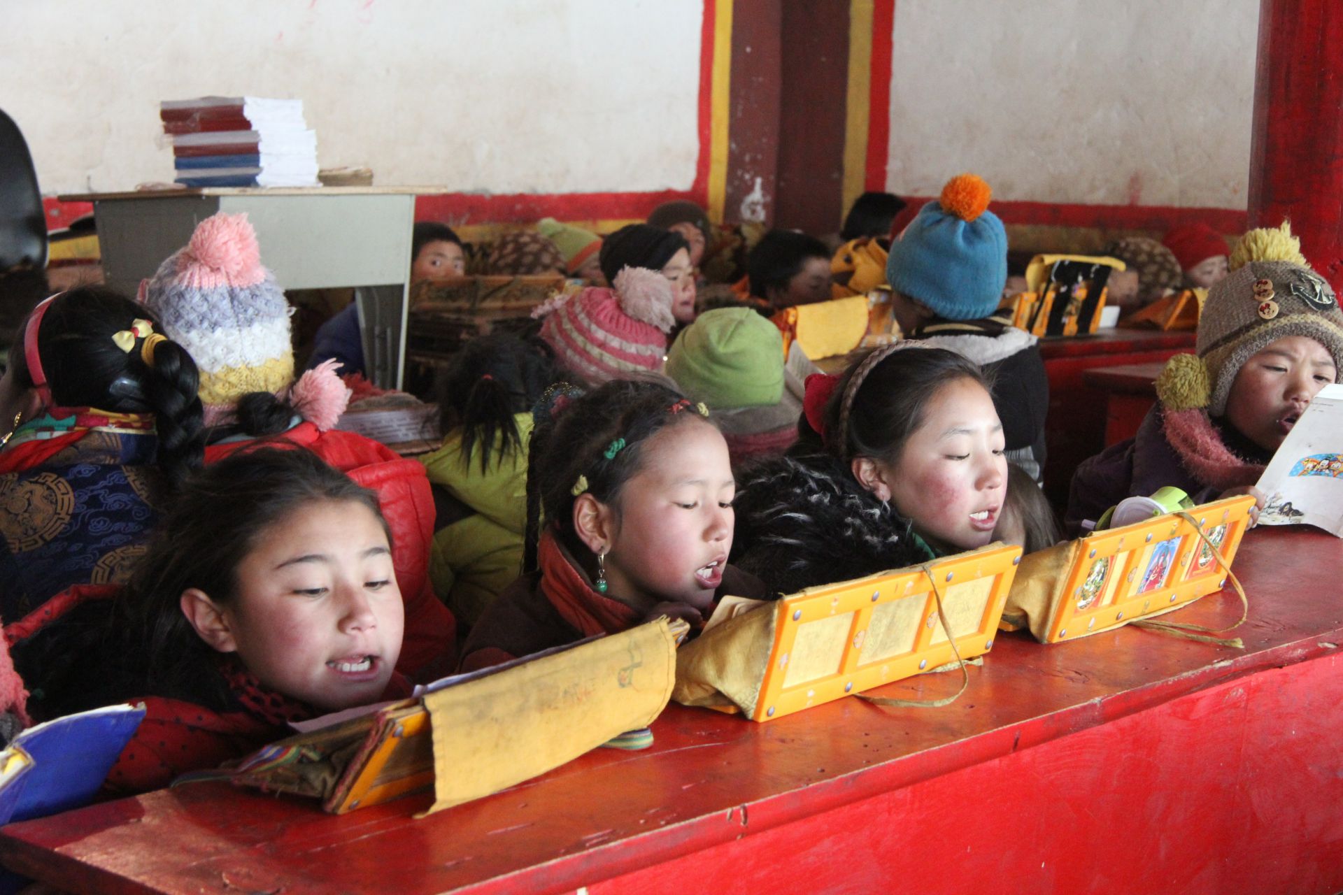 上海圣安无人机监控技术有限公司公益回顾丨家国同欢月同圆 温暖满载甘孜州(图12)